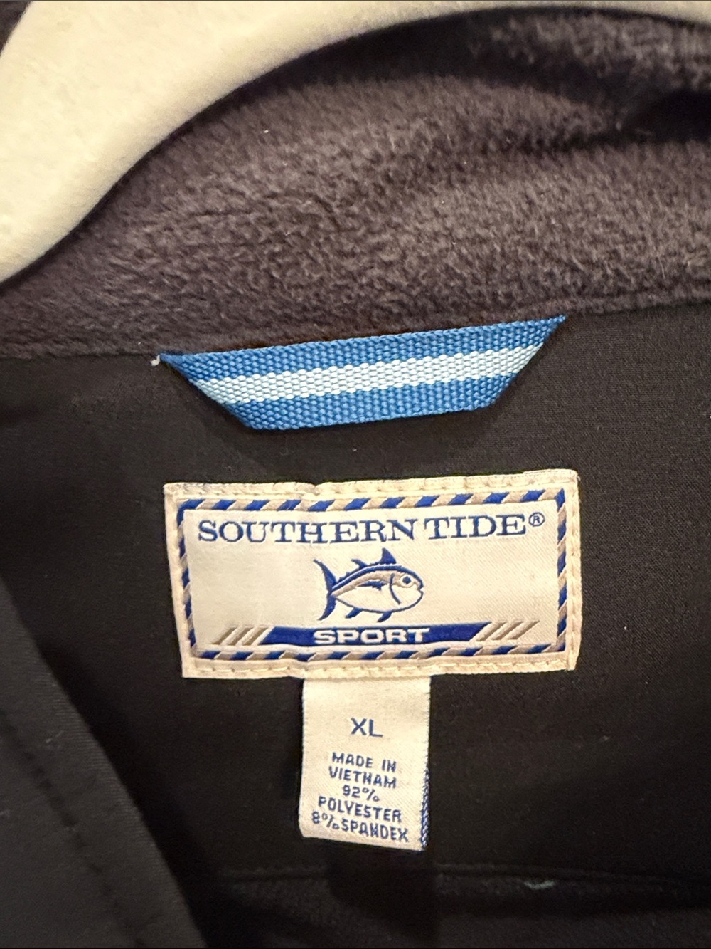 Southern Tide Black Softshell Jacket with Light Blue Accents - Men - Picture 2 of 3